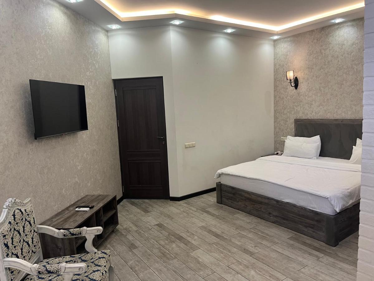 Street51 Hostel Yerevan Ngoại thất bức ảnh