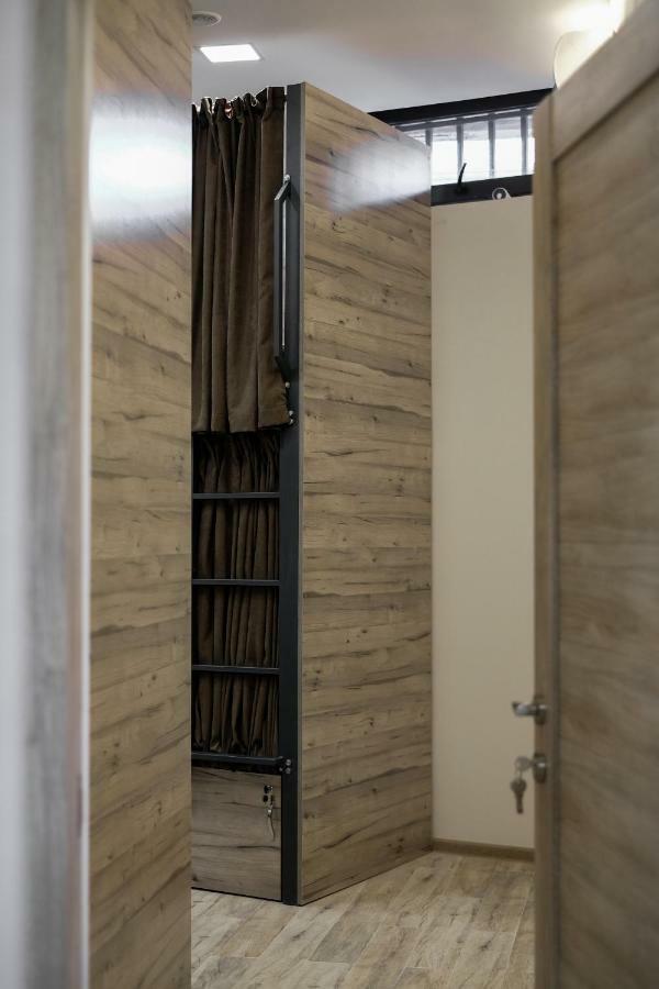 Street51 Hostel Yerevan Ngoại thất bức ảnh