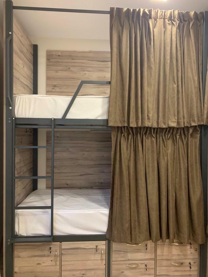 Street51 Hostel Yerevan Ngoại thất bức ảnh